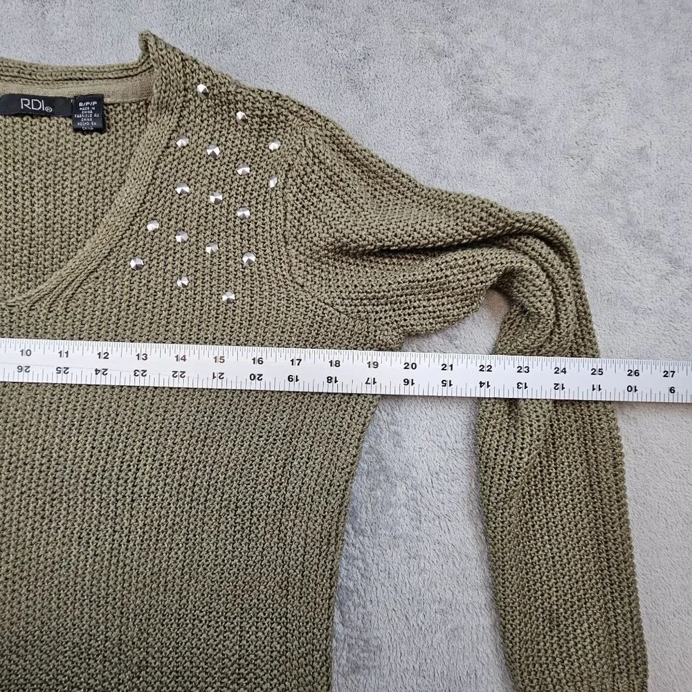 RDI Sweater Women's Small Olive‎ Green Studded Scoop Neck Soft Knit Pullover